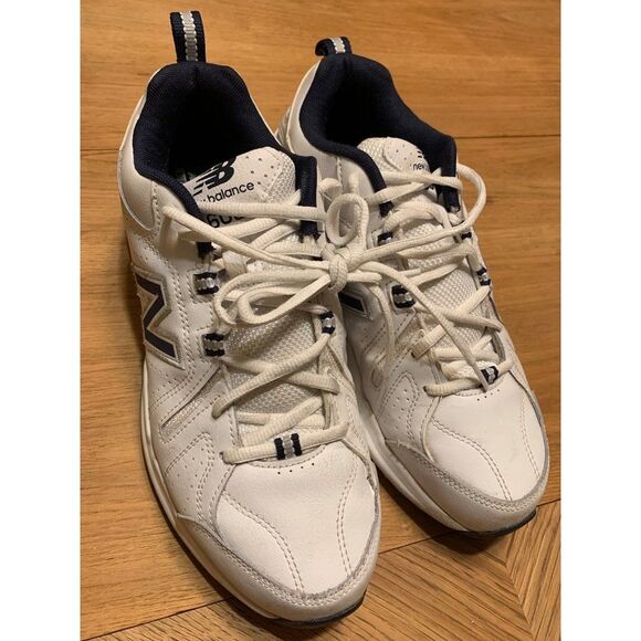 New Balance 608v5 Running Sneakers Men's 9.5D Navy White MX608WN5 EUC - Picture 8 of 11